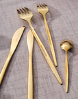 KARACA ENSEMBLE DE MENAGERE ELEGANCE CAMILLE SHINY GOLD 84 PIECES