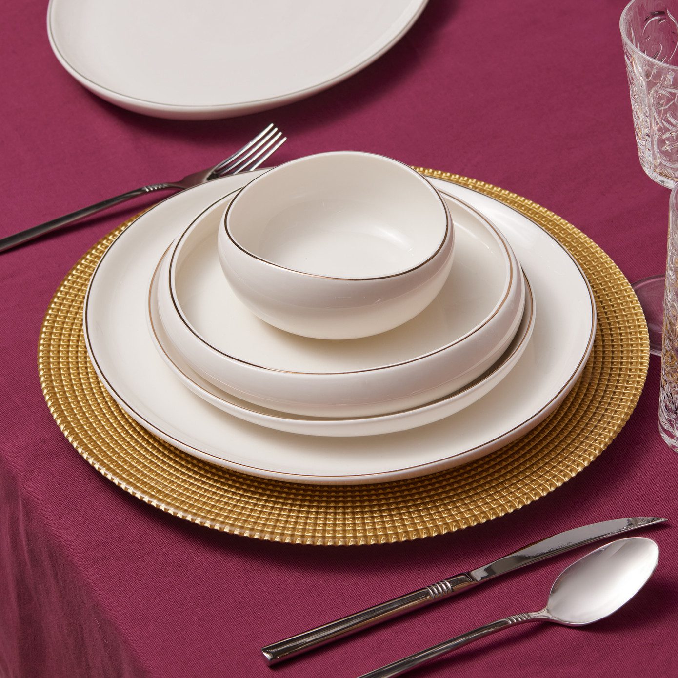 KARACA SERVICE DE TABLE STREAMLINE HOLE 59 PIECES