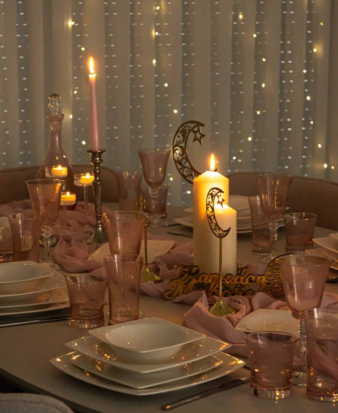 Un table de Ramadan sous le signe de la douceur rosée