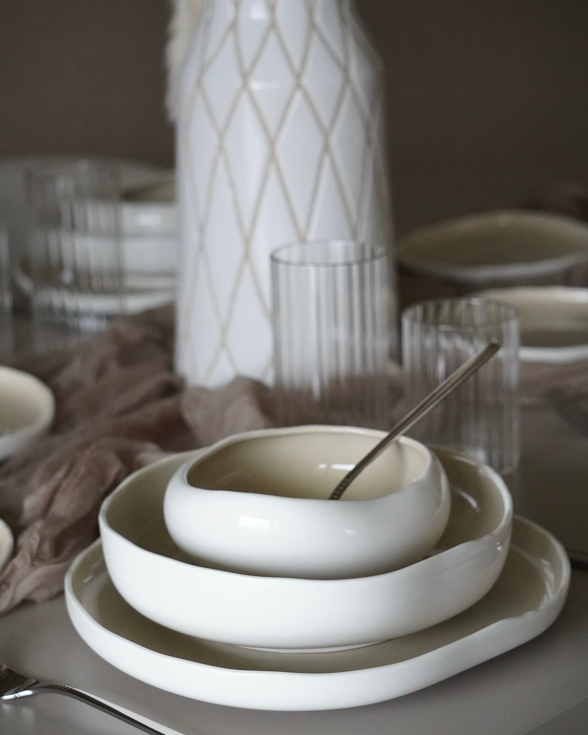 BRICARD SERVICE DE TABLE BARLES BEIGE 6 PERSONNES 25 PIECES - ALINDA HOME 