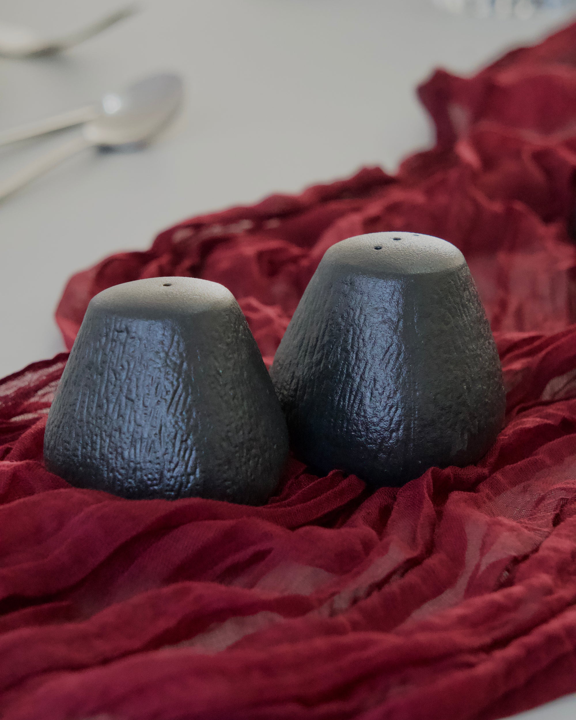 SERVICE DE TABLE TINA 6 PERSONNES 28 PIECES