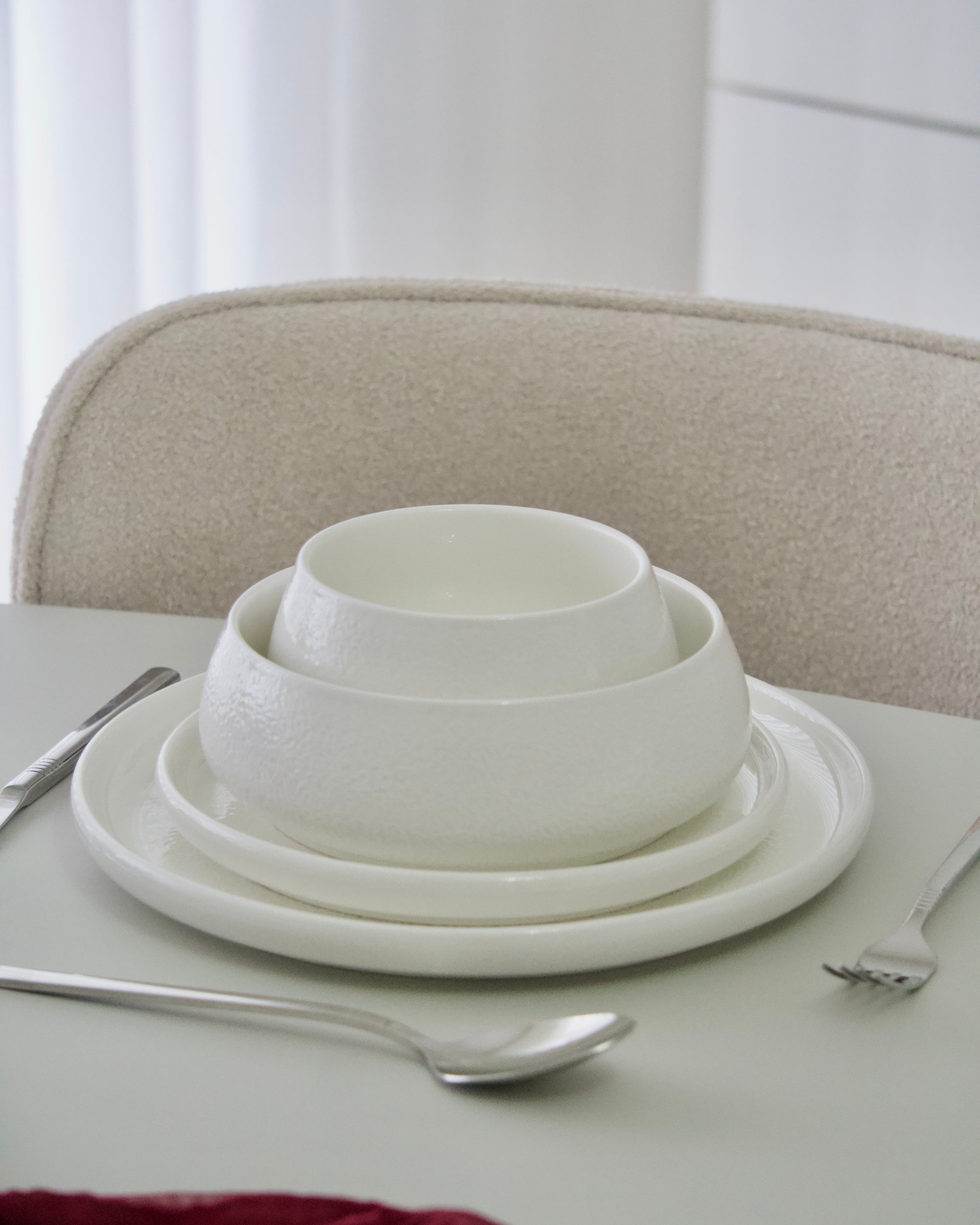 SERVICE DE TABLE NEW MOON 27PIECES 6PERSONNES