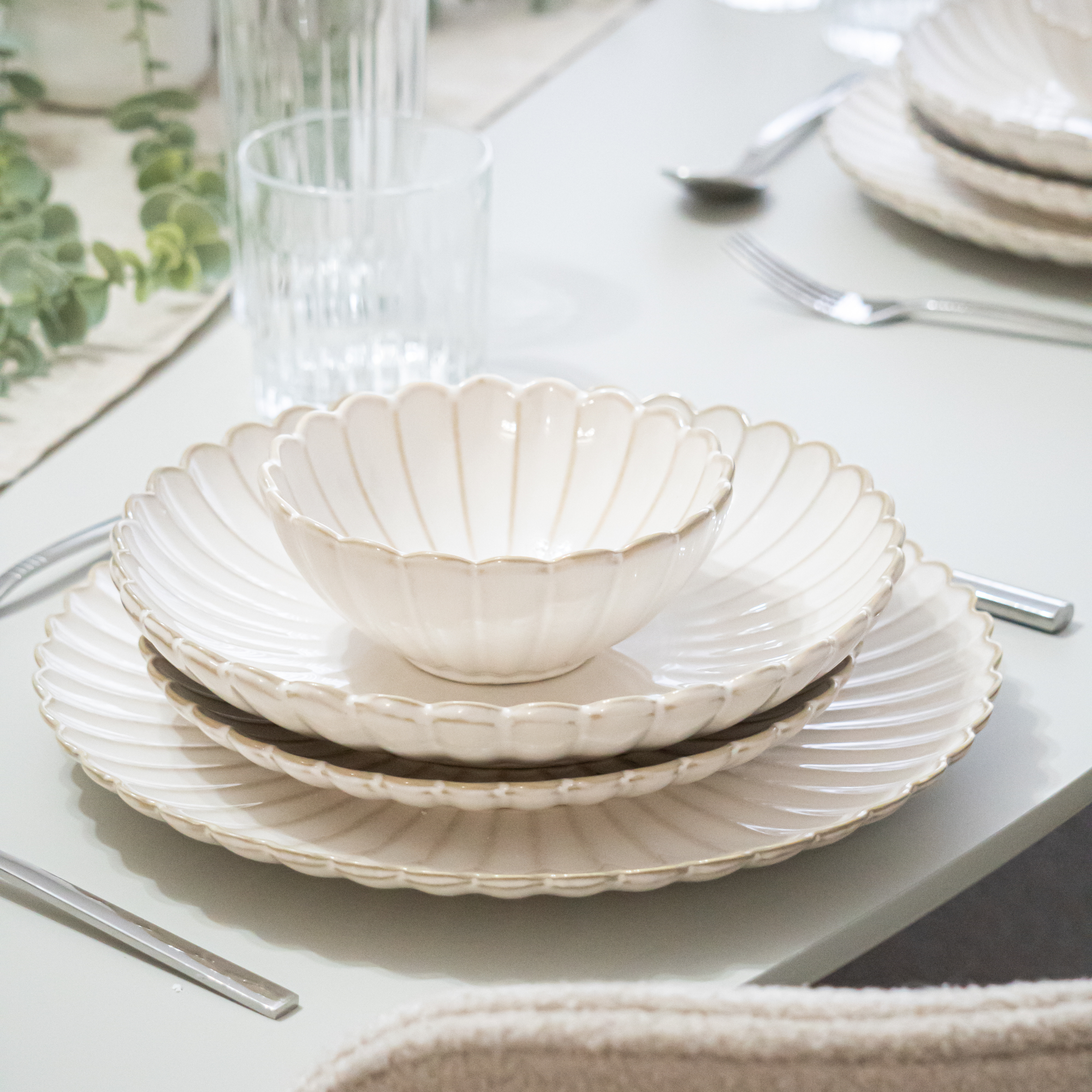 SERVICE DE TABLE BLOOMY 24PIECES 6PERSONNES