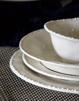 BAVARY SERVICE DE TABLE PEARLS BEIGE 24 PIECES 6 PERSONNES - ALINDA HOME