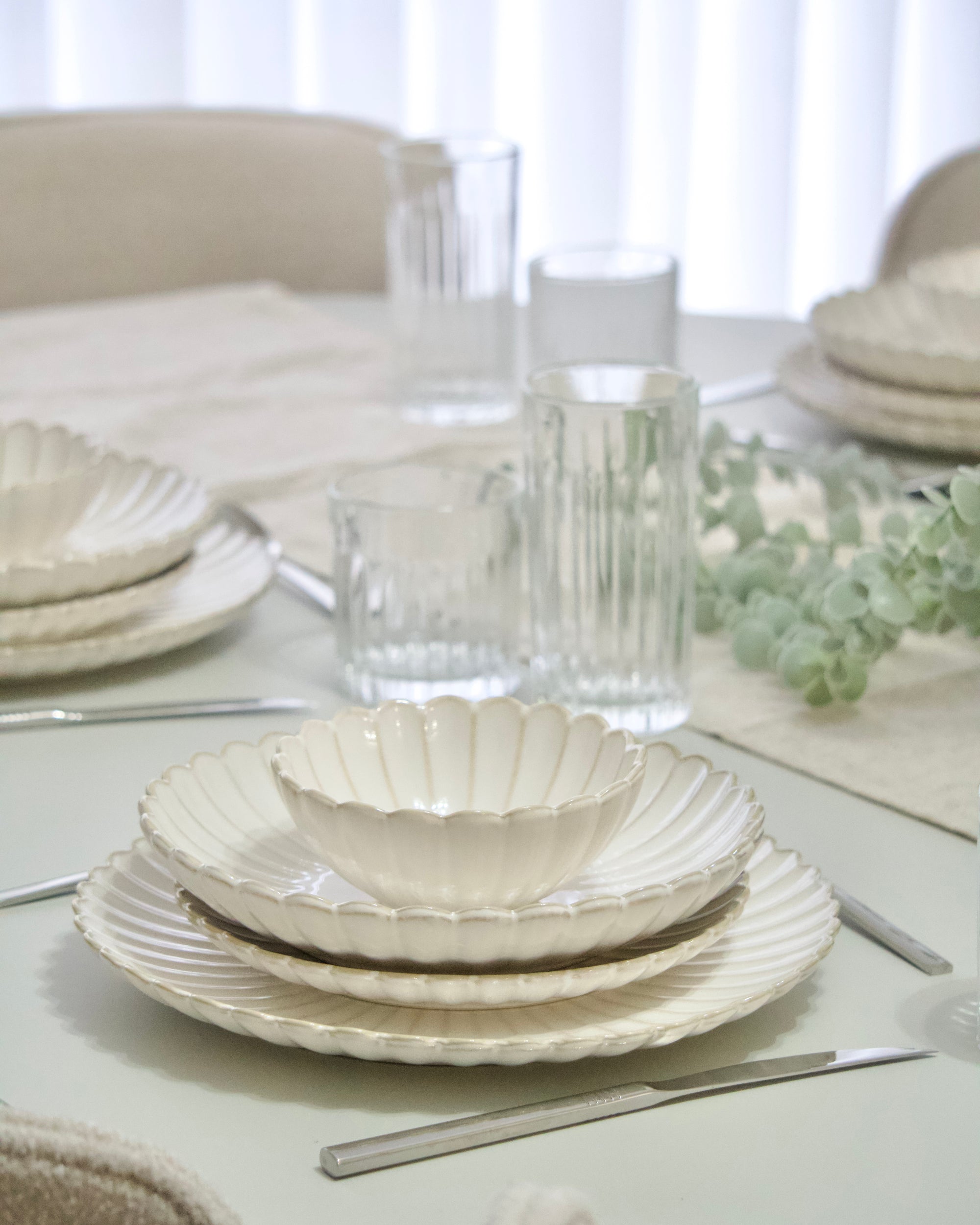 SERVICE DE TABLE BLOOMY 24PIECES 6PERSONNES