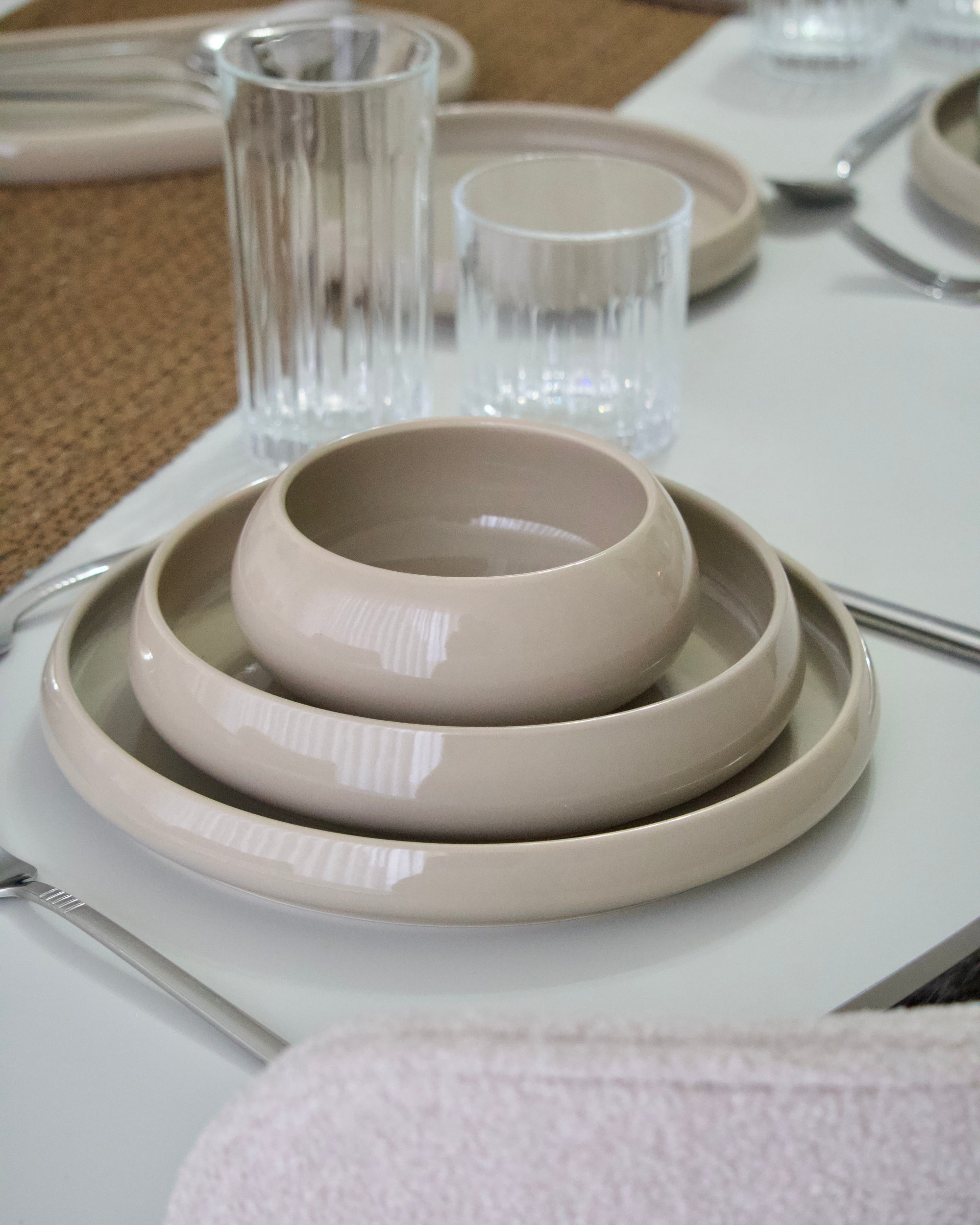 SERVICE DE TABLE MOON BEIGE 27 PIECES 6 PERSONNES