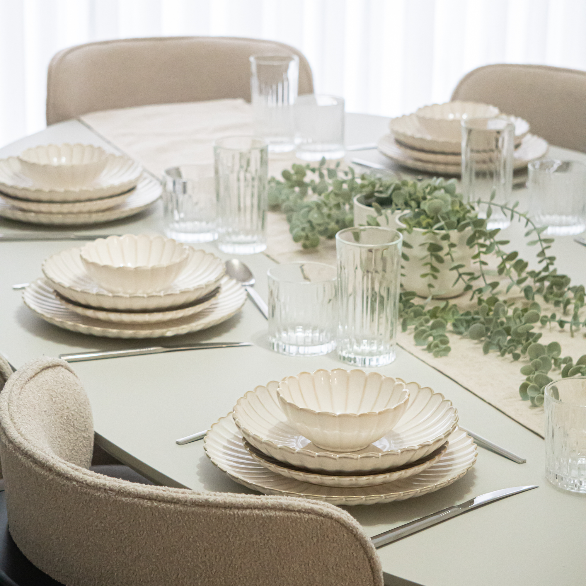 SERVICE DE TABLE BLOOMY 24PIECES 6PERSONNES