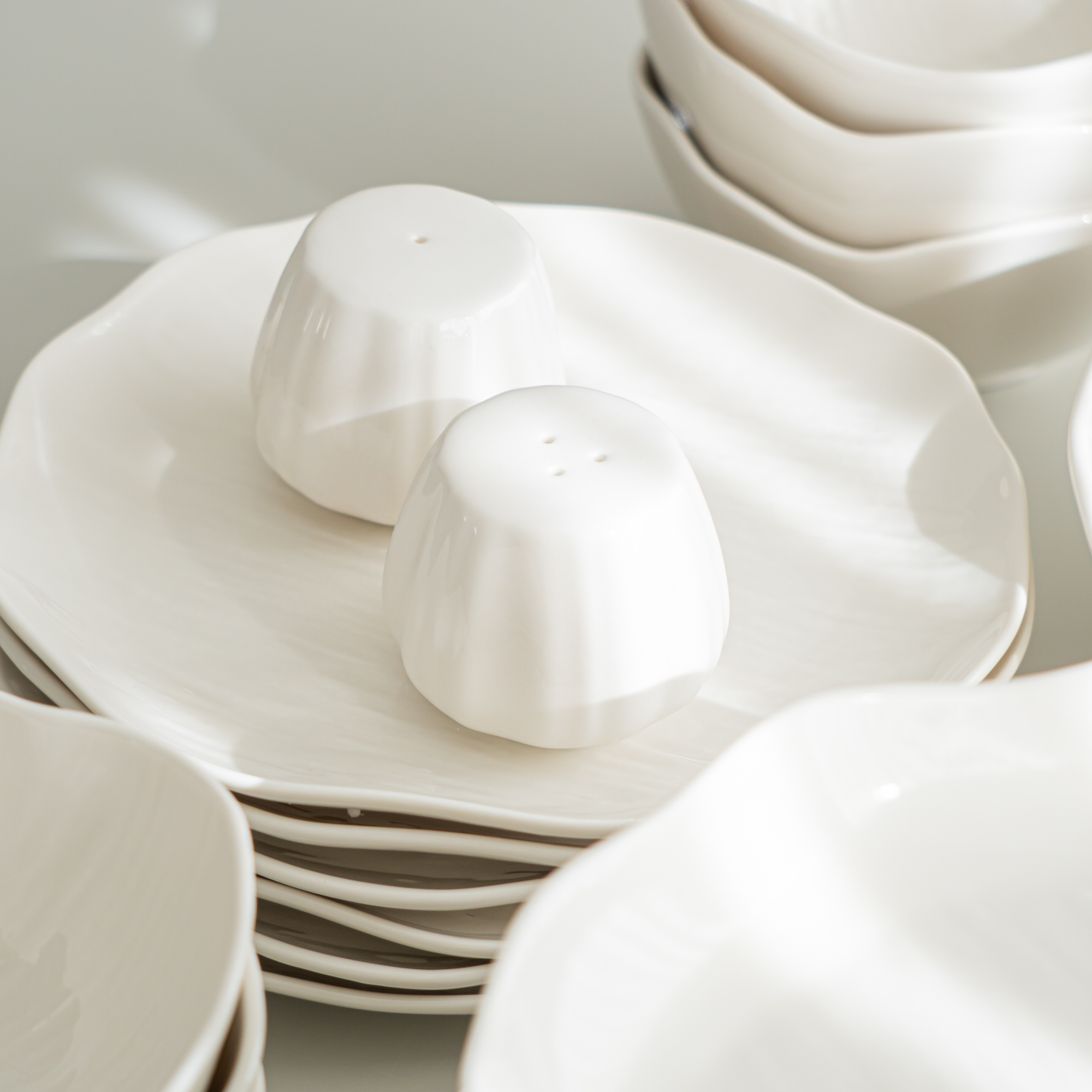 SERVICE DE TABLE CERMICO WHITE | 27 PIECES | 6 PERSONNES