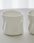 SET OF 2 WAVE WHITE MUGS 350ML