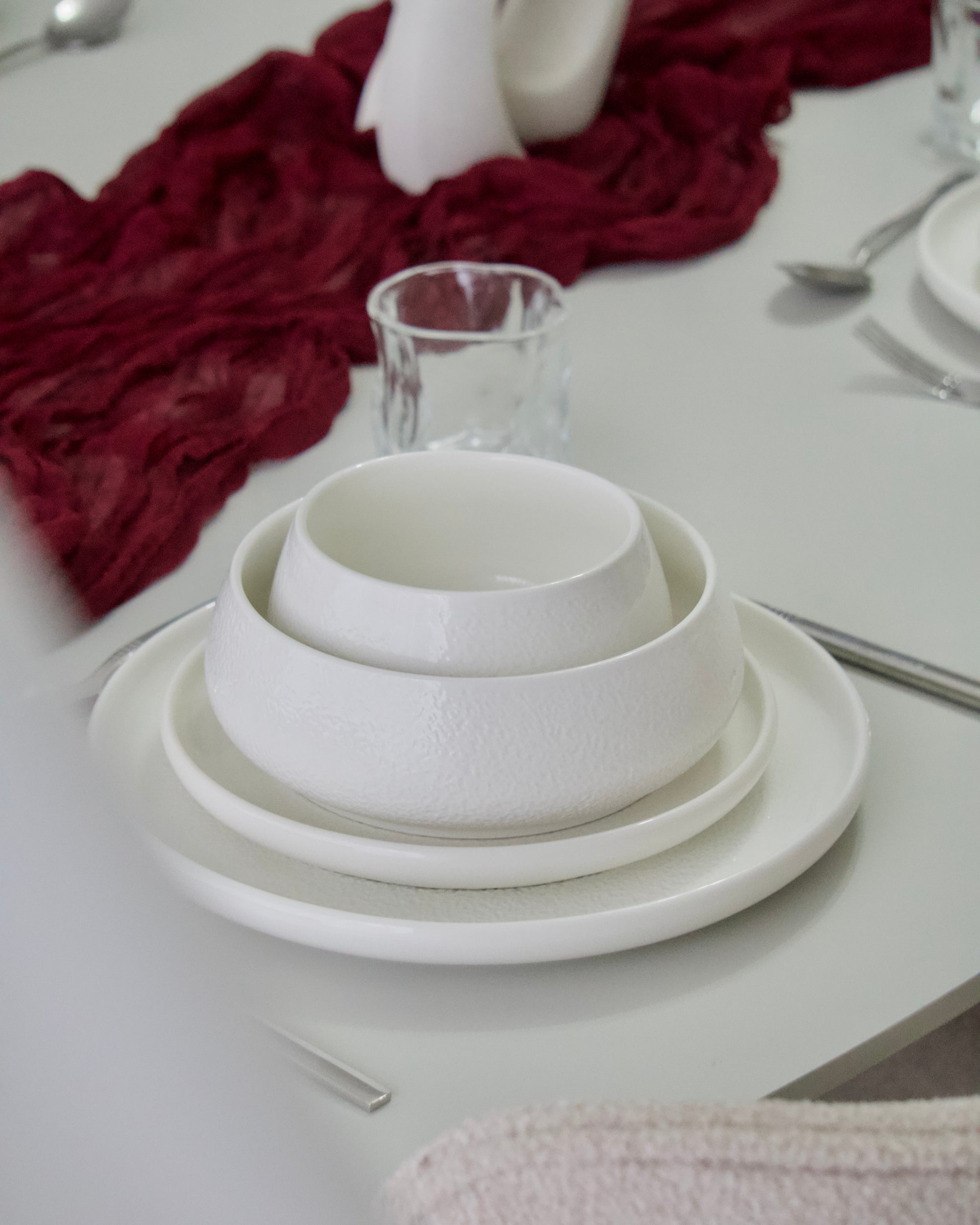 SERVICE DE TABLE NEW MOON 27PIECES 6PERSONNES