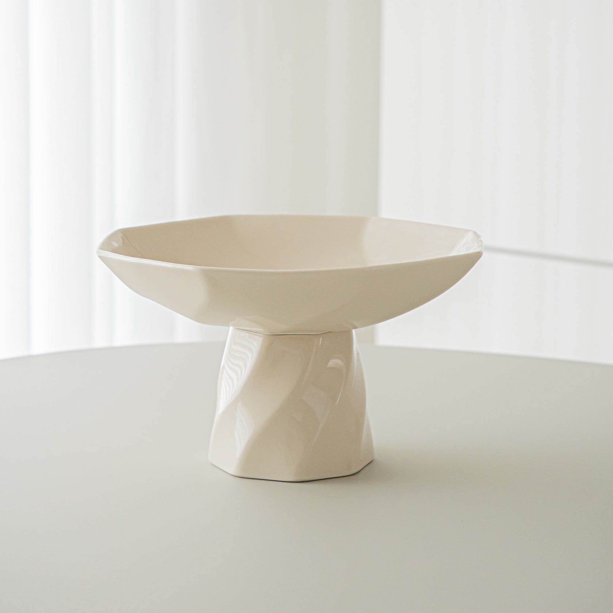 COUPE A FRUIT/VASE EN PORCELAINE IMERA CREME