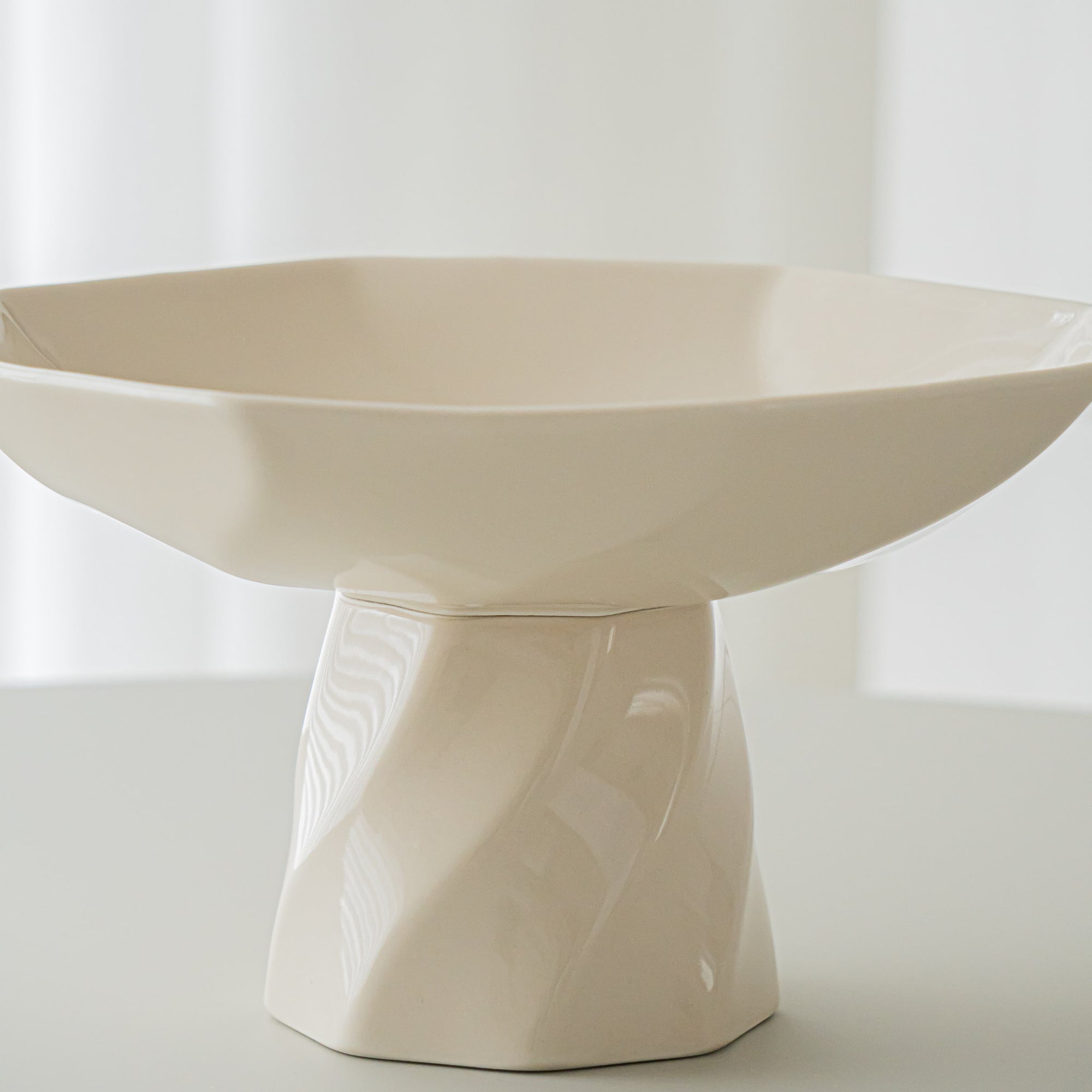COUPE A FRUIT/VASE EN PORCELAINE IMERA CREME