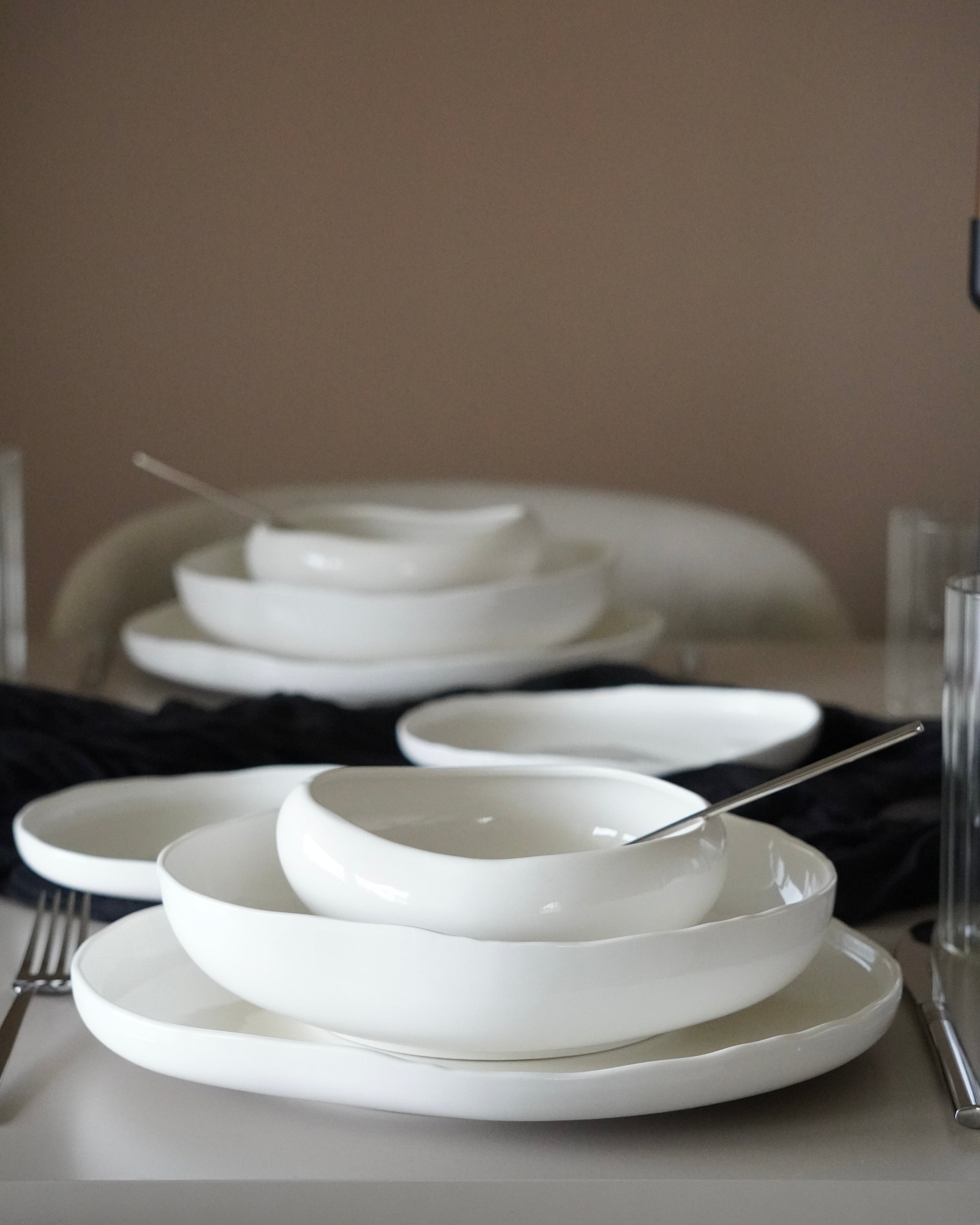 BRICARD SERVICE DE TABLE BARLES 6 PERSONNES 25 PIECES - ALINDA HOME 