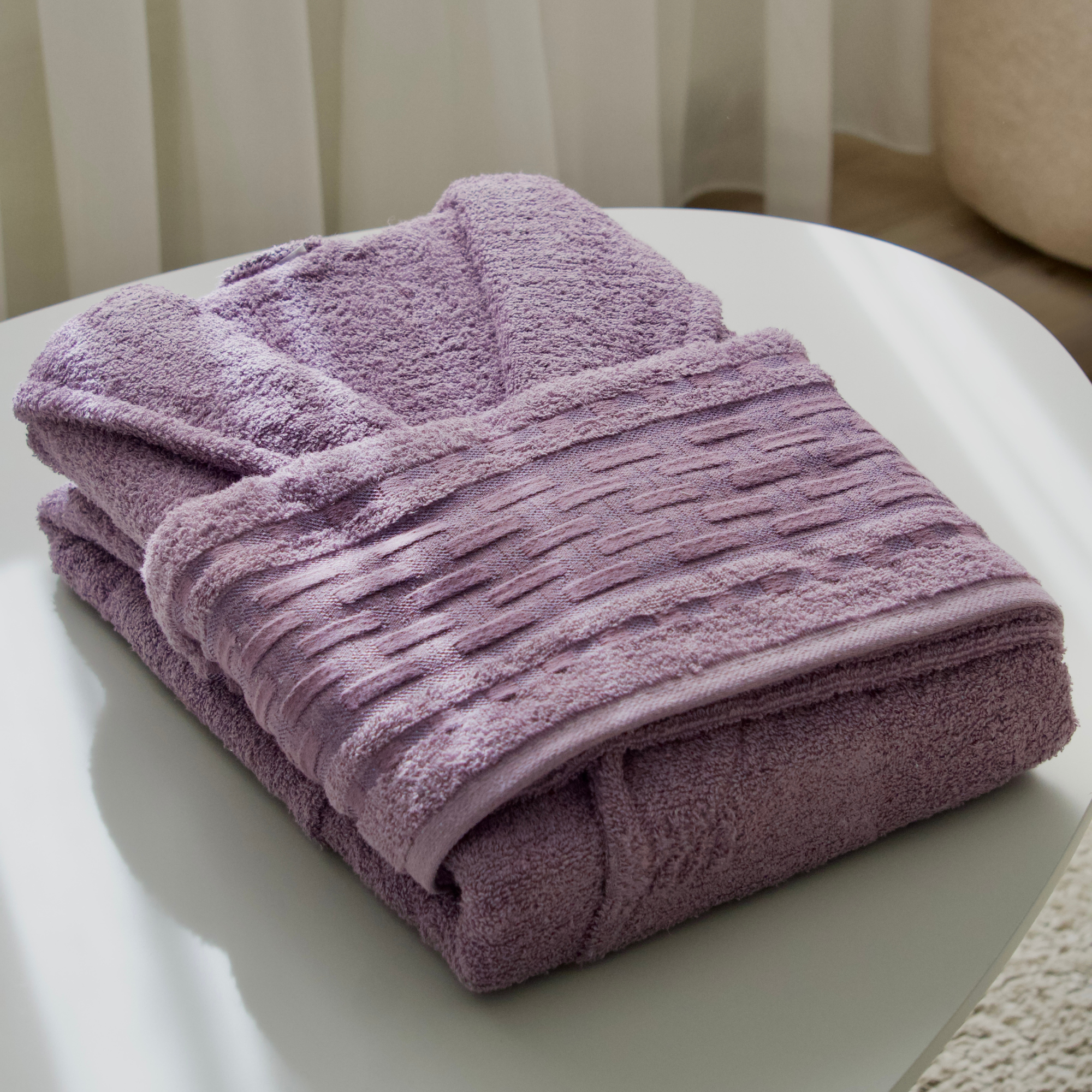 VERA VIOLET WHITE BATHROBE SET
