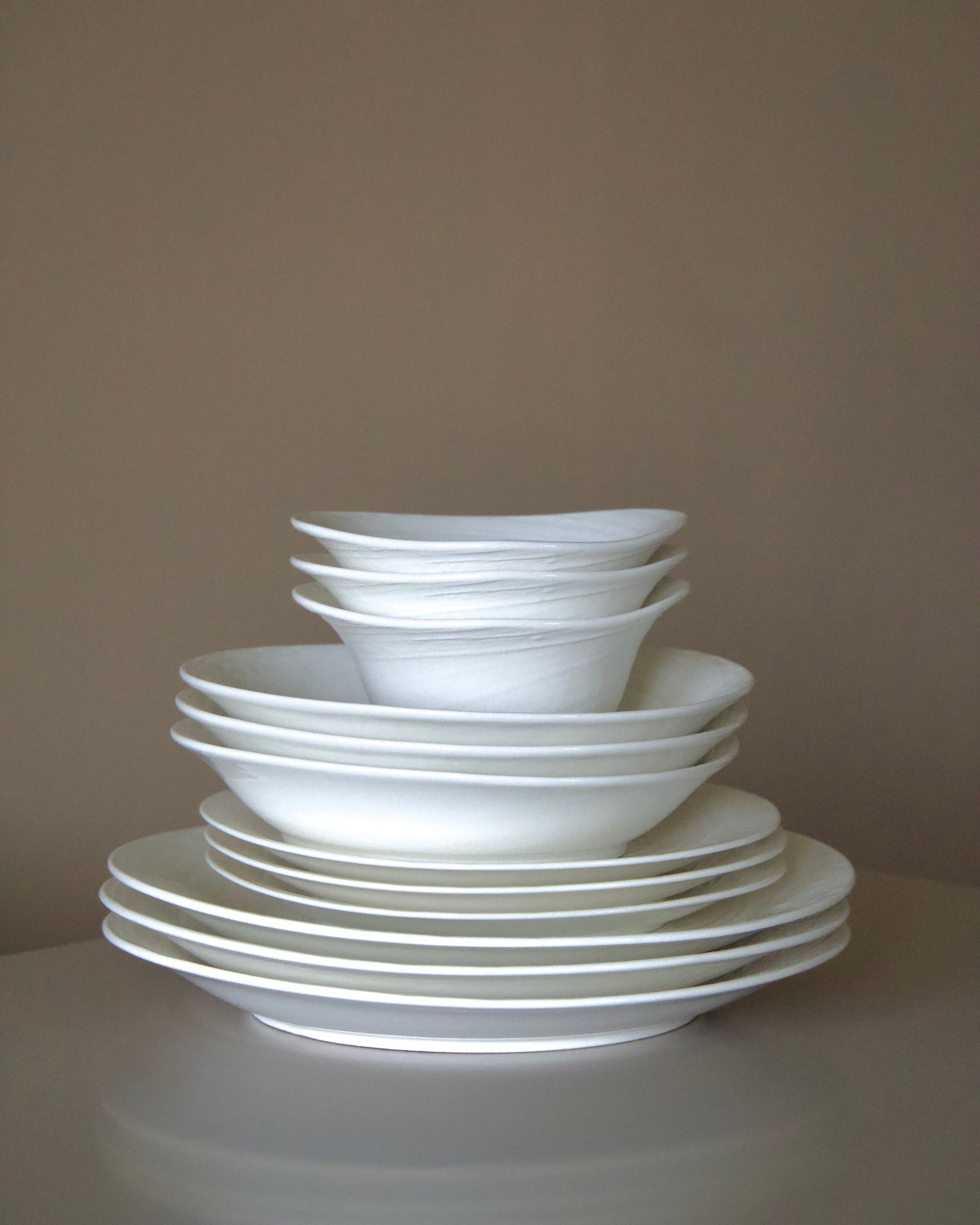 BRICARD SERVICE DE TABLE DIJON 25 PIECES 6 PERSONNES - ALINDA HOME
