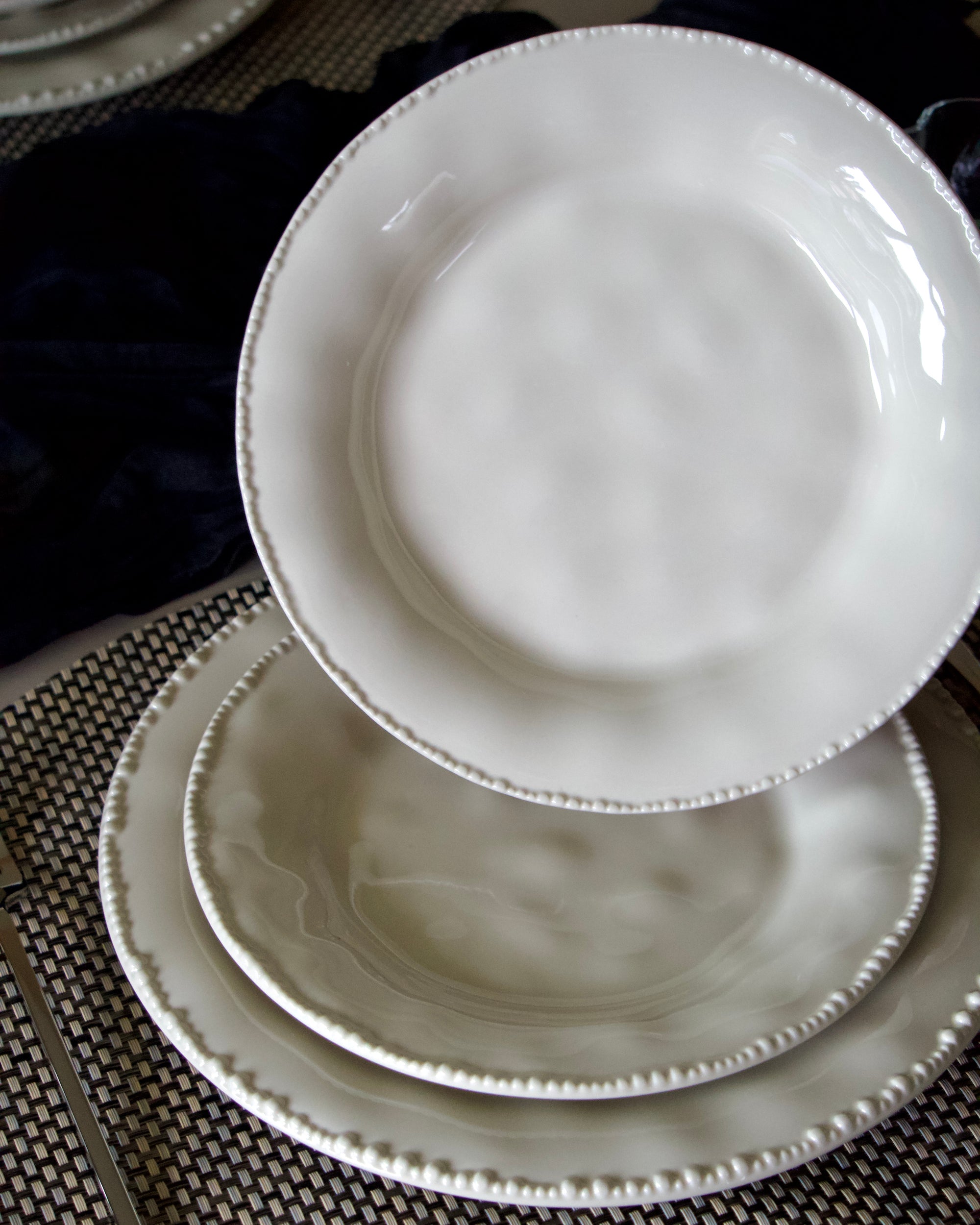 BAVARY SERVICE DE TABLE PEARLS BEIGE 24 PIECES 6 PERSONNES - ALINDA HOME