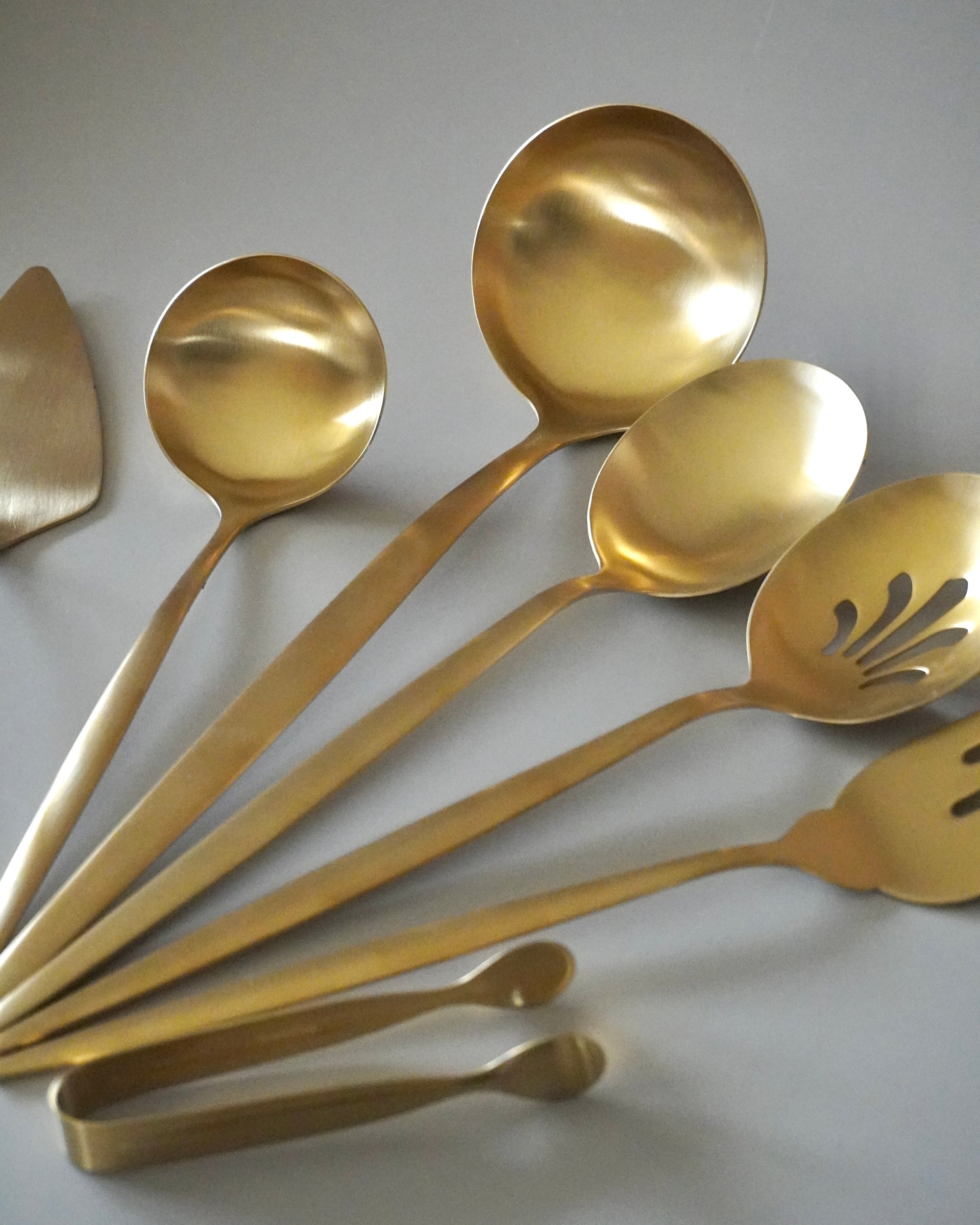 KARACA SET D USTENSILES ORION MAT GOLD 7 PIECES - ALINDA HOME 