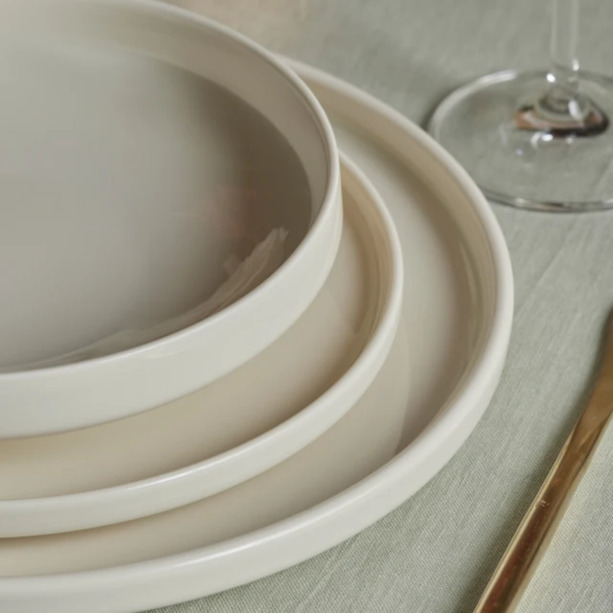 KARACA SERVICE DE TABLE BONE FELIX XL | 18 PIECES | 6 PERSONNES