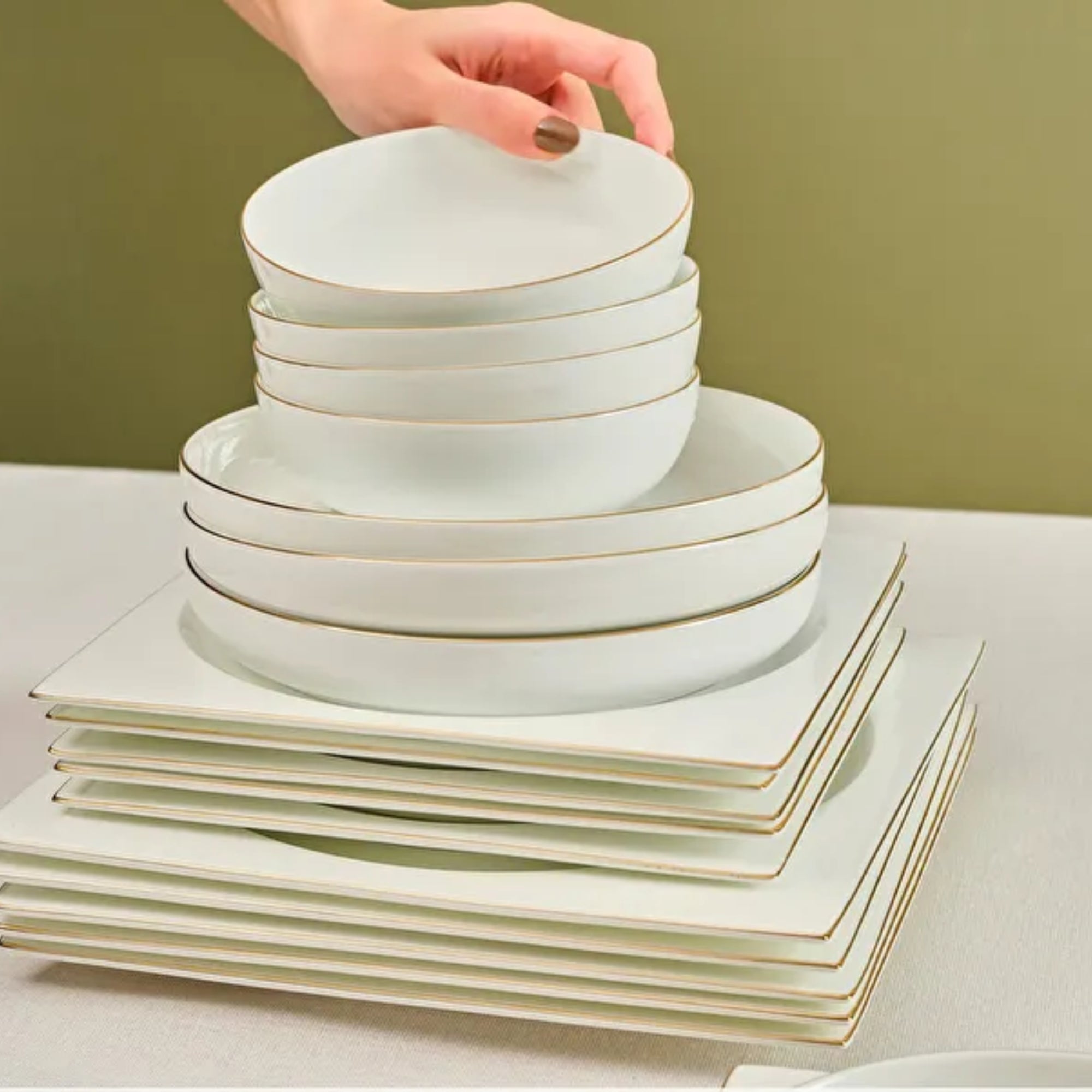 KARACA SERVICE DE TABLE FINE PEARL EXTRA NISH | 58 PIECES | 12 PERSONNES