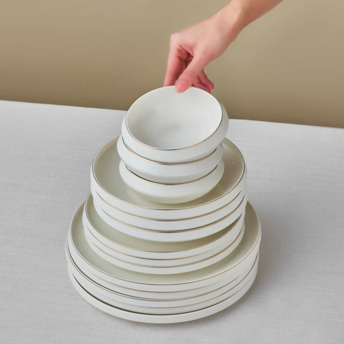 KARACA SERVICE DE TABLE BONE ARIS | 53 PIECES | 12 PERSONNES