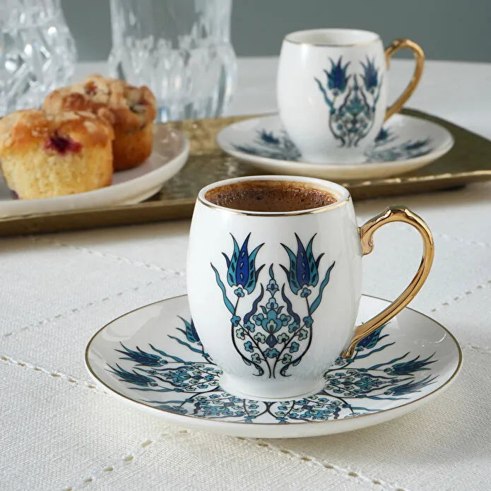 KARACA SERVICE A CAFE IZNIK 6 PERSONNES