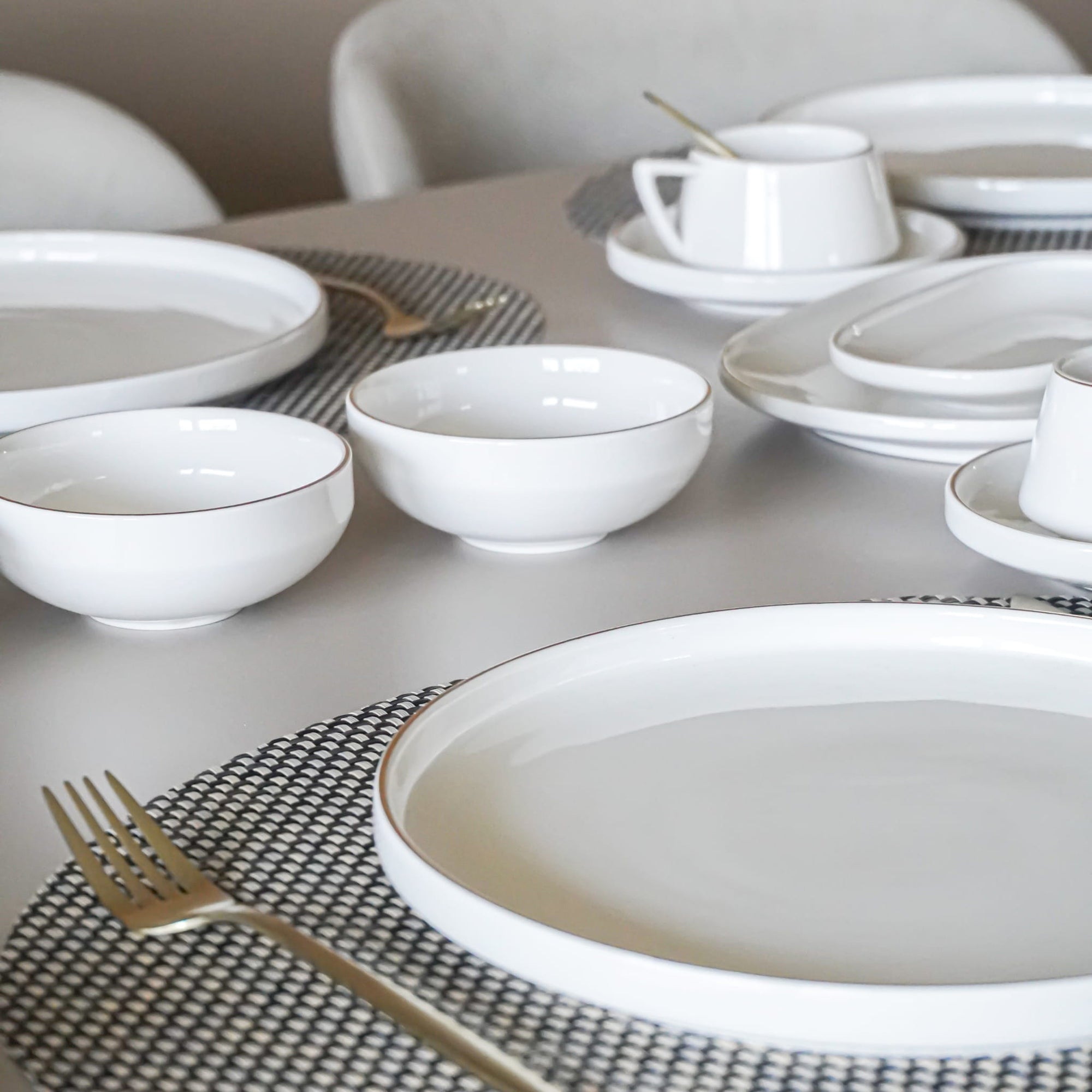 KARACA STREAMLINE MERIDIAN 34-PIECE BRUNCH SET