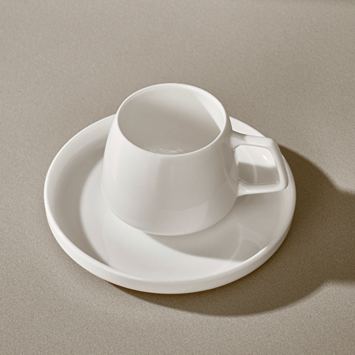 KARACA SERVICE A CAFE SATURN | 90ML | 12 PIECES | 6 PERSONNES