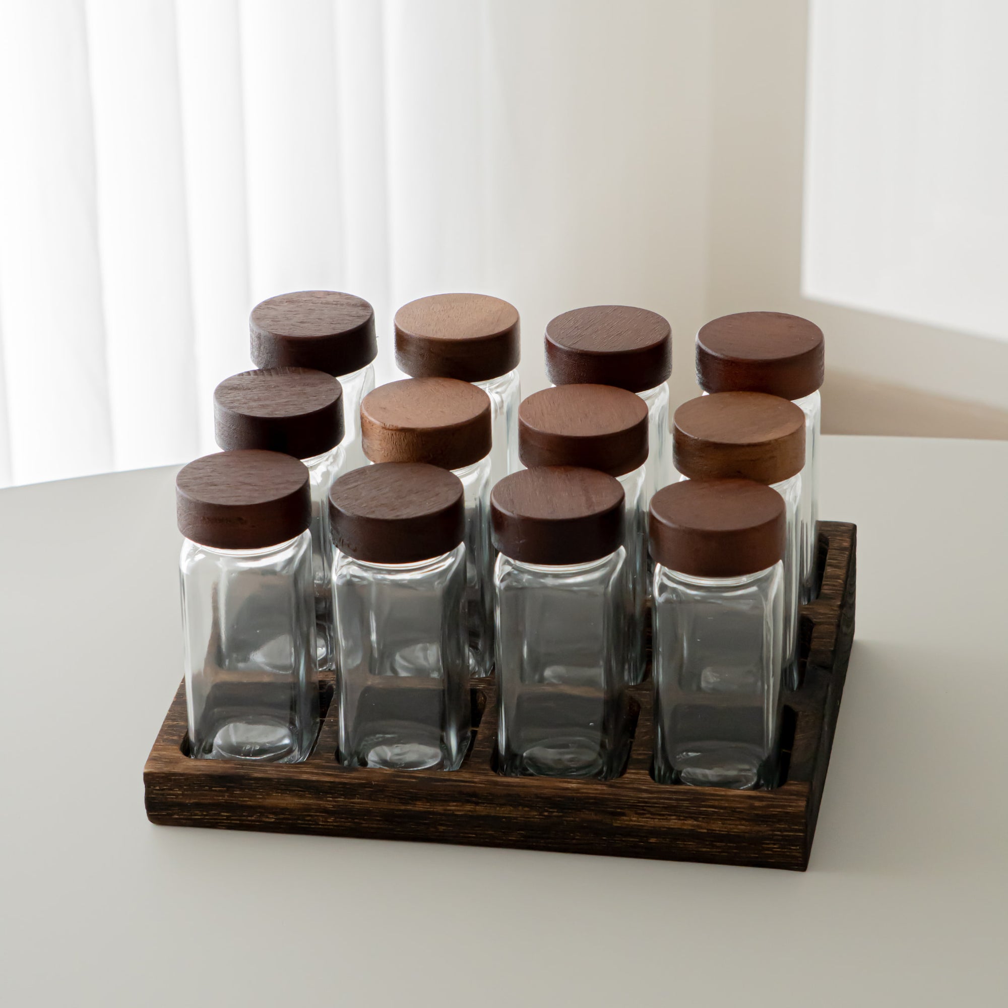 LOT DE 12 POTS A EPICES AVEC SUPPORT ACACIA JAR | 13 PIECES