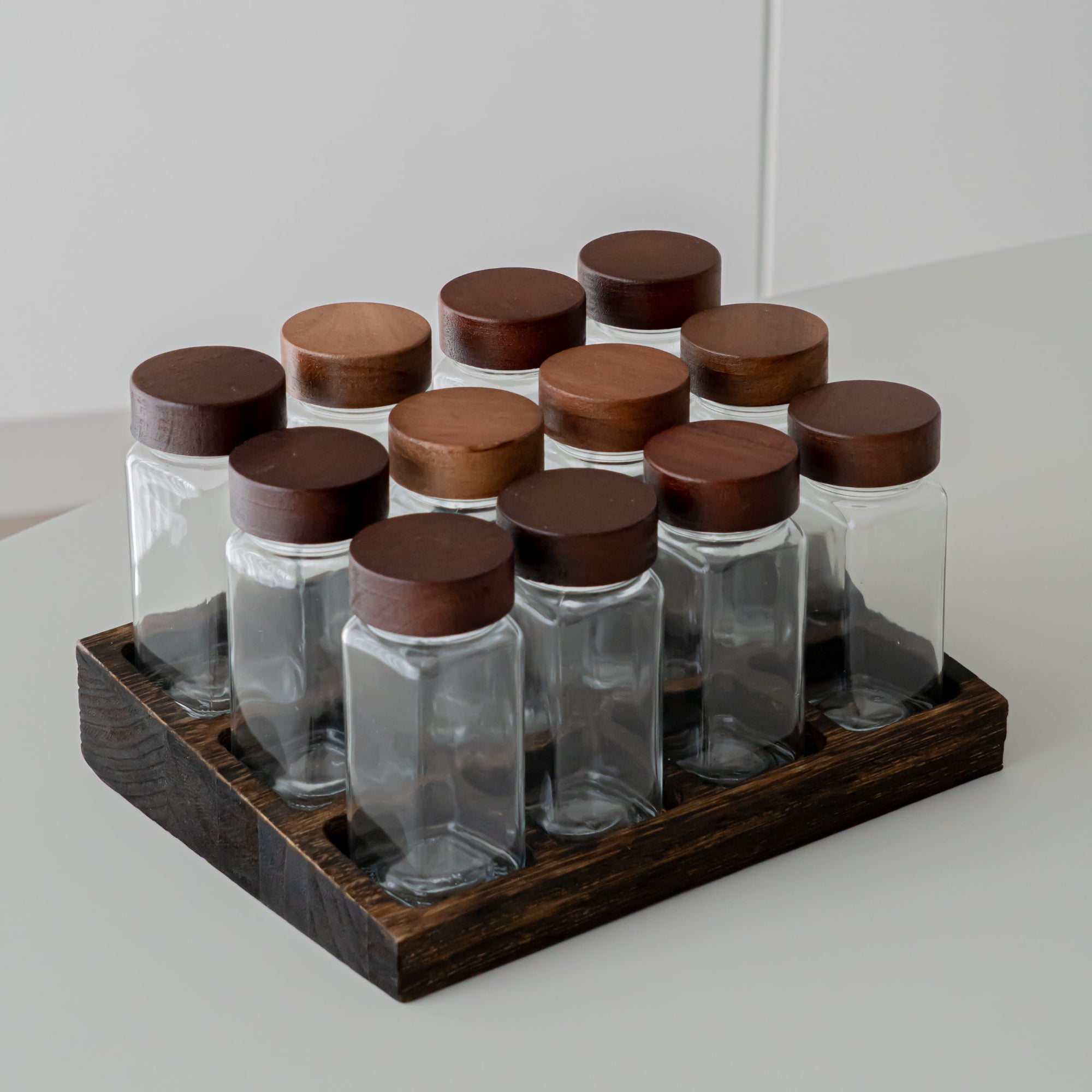 LOT DE 12 POTS A EPICES AVEC SUPPORT ACACIA JAR | 13 PIECES