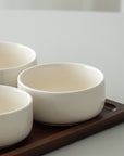 PLATEAU APERITIFS SORA | ACACIA & PORCELAINE | 7 PIECES