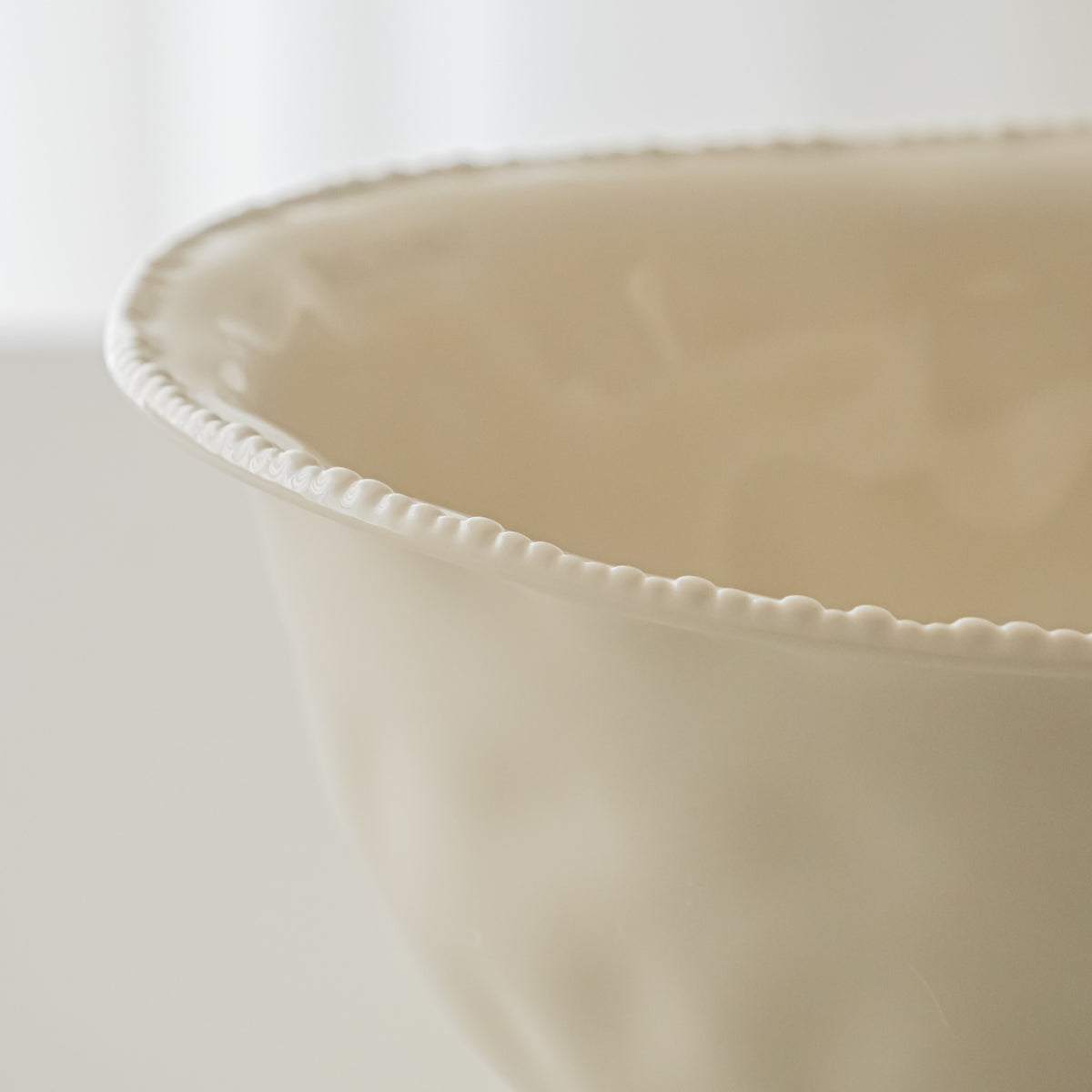 SALADIER PEARLS CREME | 22.8CM