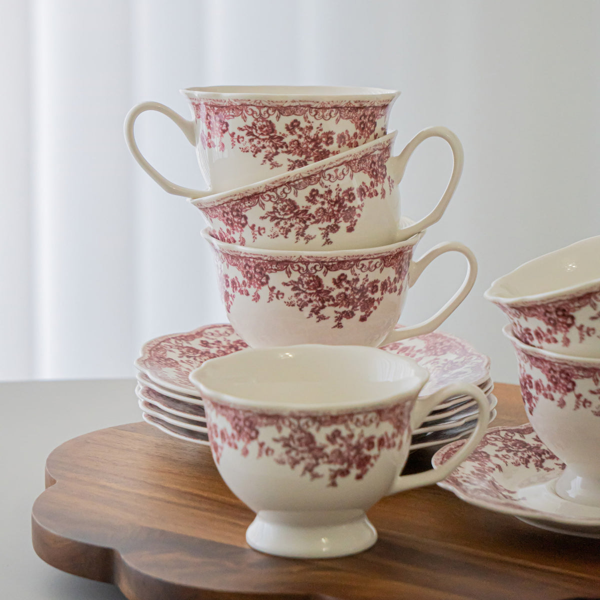 SERVICE A CAFE VINTAGE ROUGE | 225ML | 12 PIECES | 6 PERSONNES