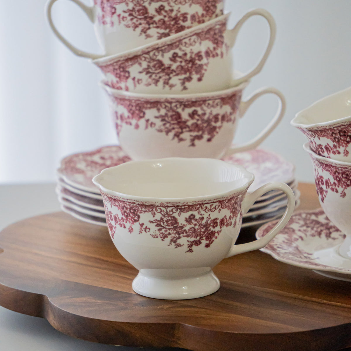 SERVICE A CAFE VINTAGE ROUGE | 225ML | 12 PIECES | 6 PERSONNES