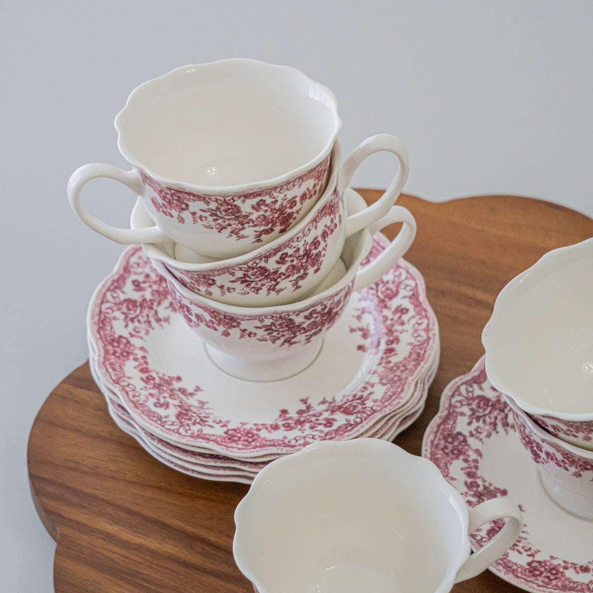 SERVICE A CAFE VINTAGE ROUGE | 225ML | 12 PIECES | 6 PERSONNES
