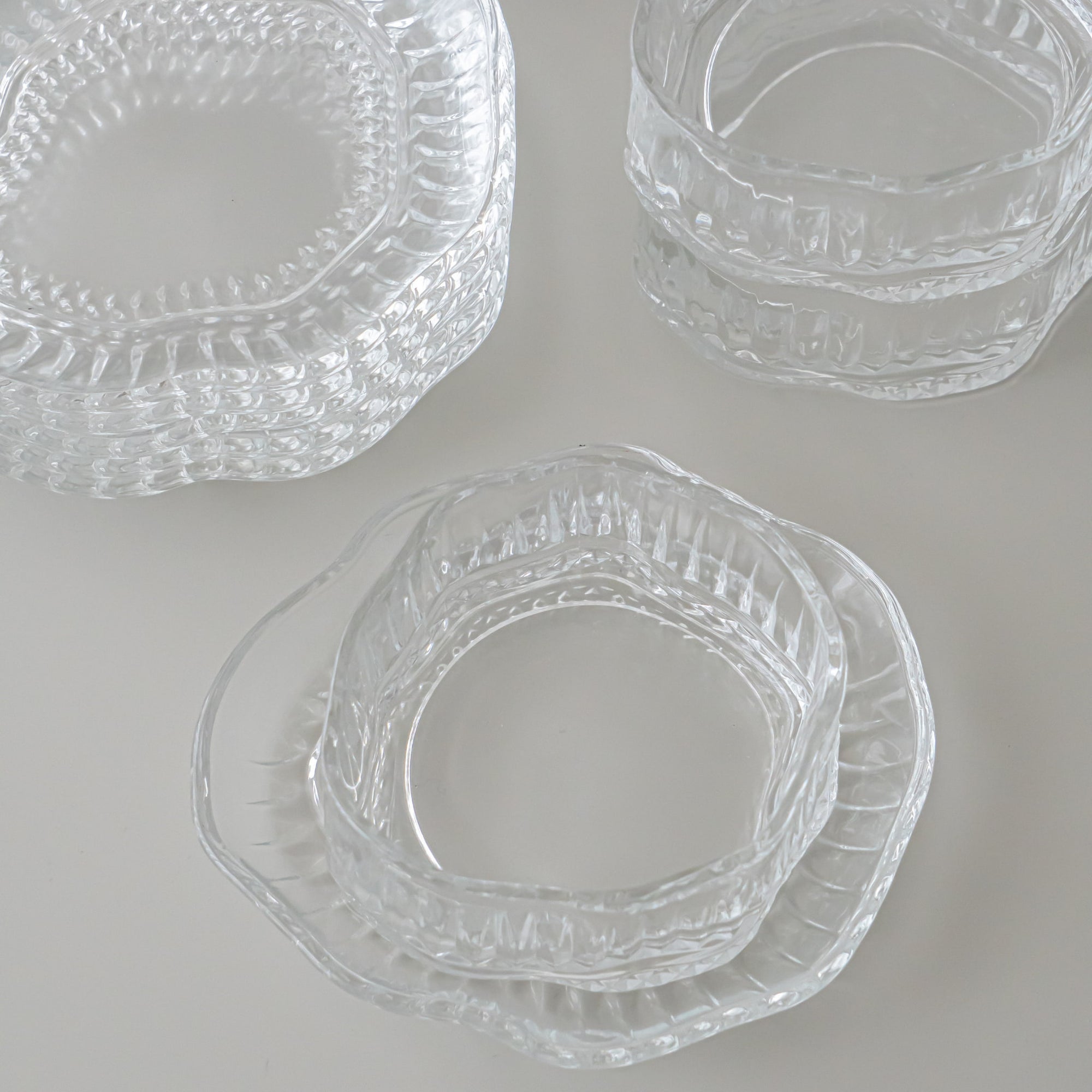 SERVICE APÉRITIF 2-EN-1 WAVE STRIE | 6 BOLS + 6 SOUCOUPES | 250ML