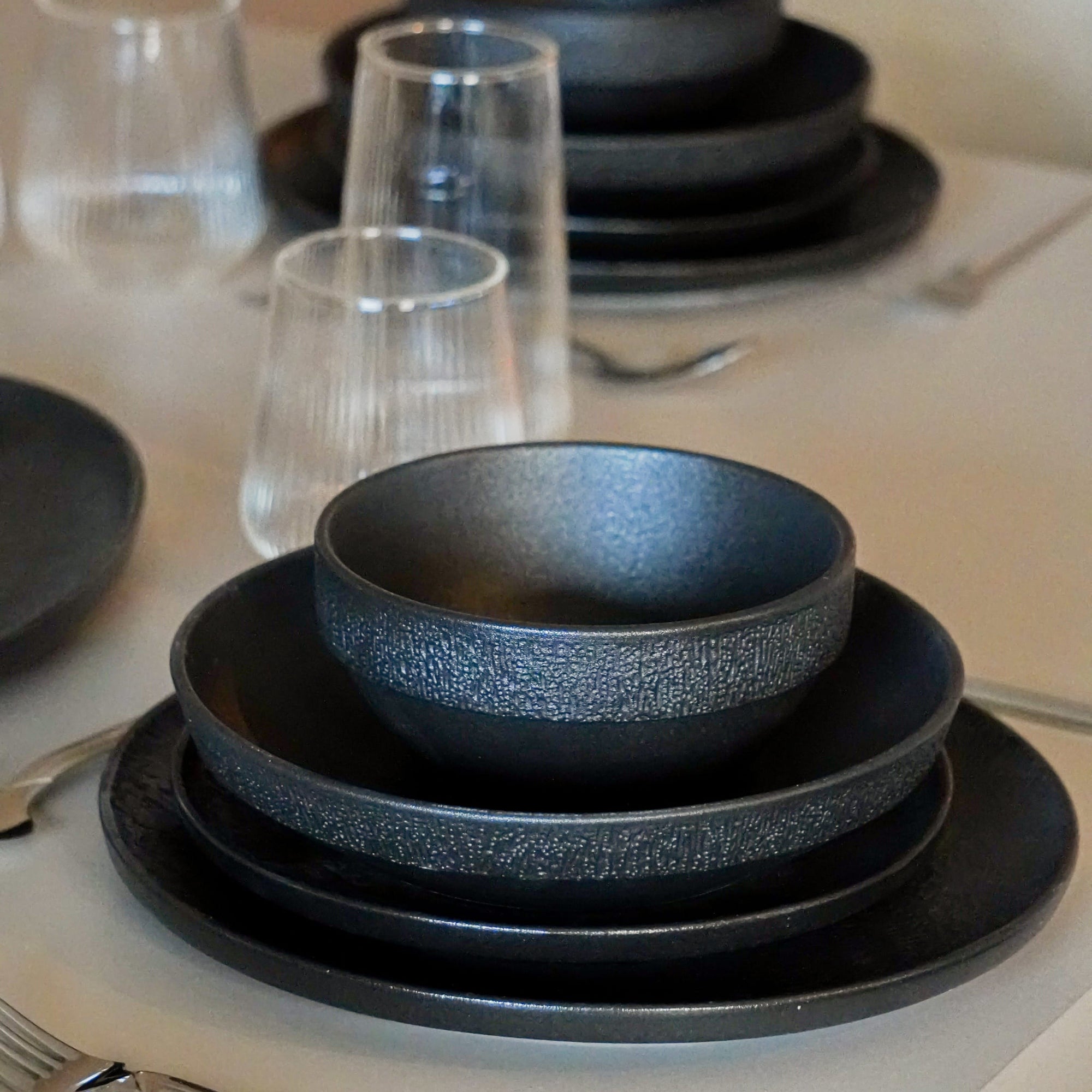 MULEX DILA BLACK DINNERWARE SET | 28 PIECES | 6 PERSONS