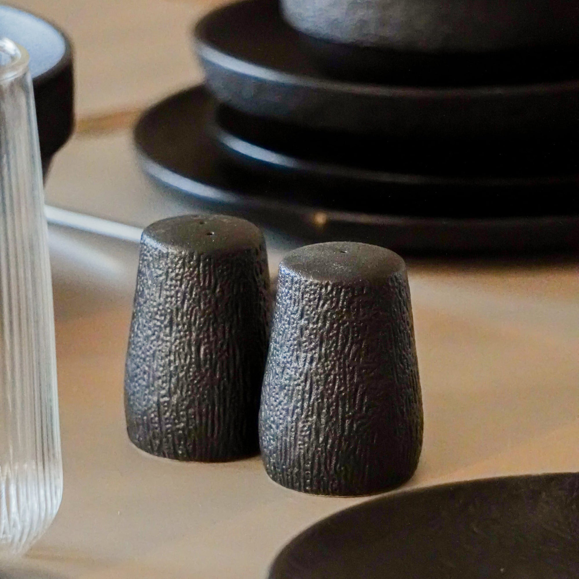 MULEX DILA BLACK DINNERWARE SET | 28 PIECES | 6 PERSONS