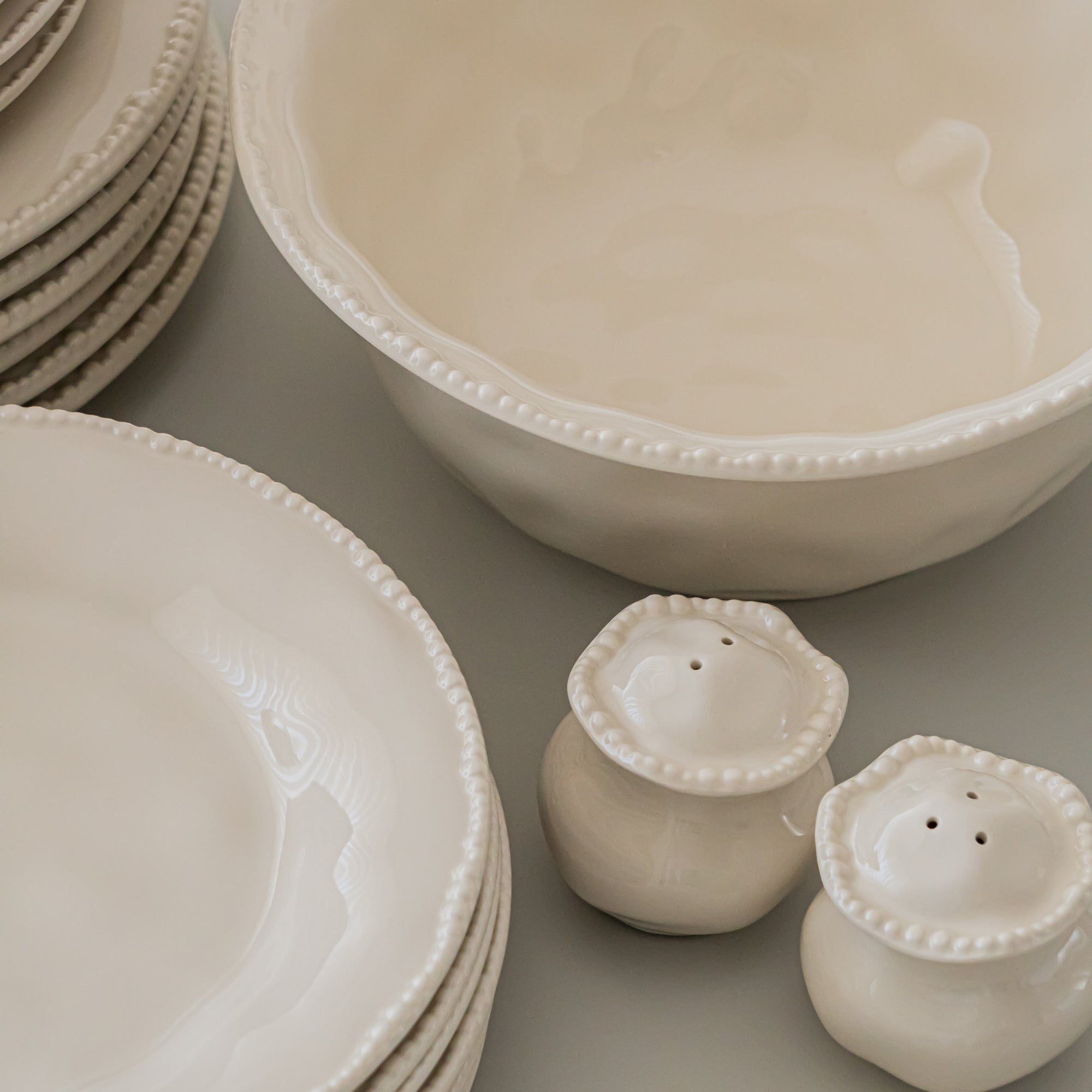 SERVICE DE TABLE PEARLY CREME | 27 PIECES | 6 PERSONNES