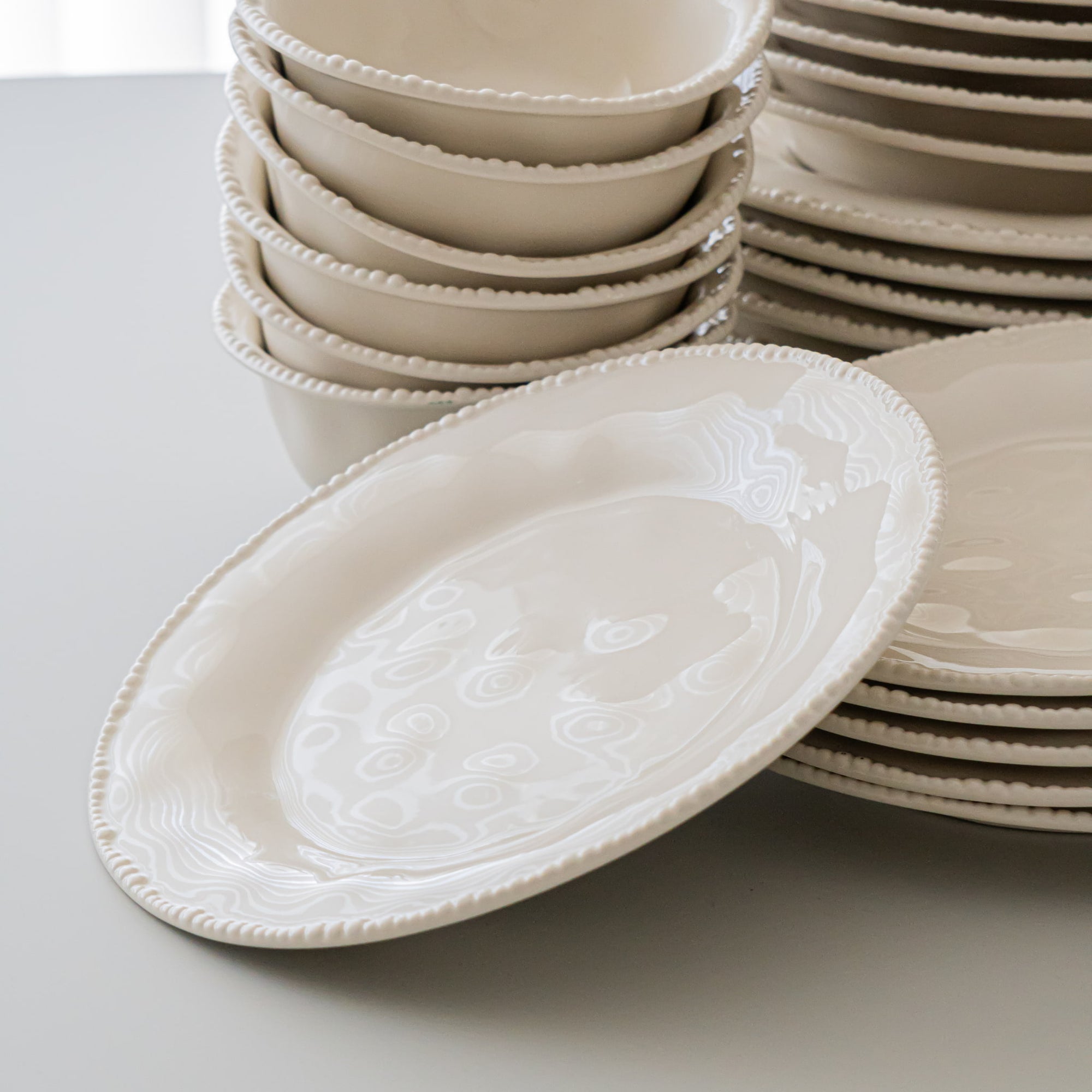 SERVICE DE TABLE PEARLY CREME | 27 PIECES | 6 PERSONNES