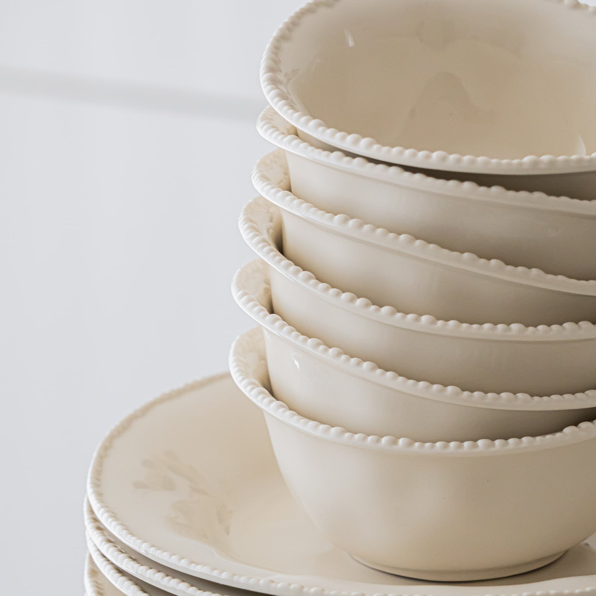 SERVICE DE TABLE PEARLY CREME | 27 PIECES | 6 PERSONNES