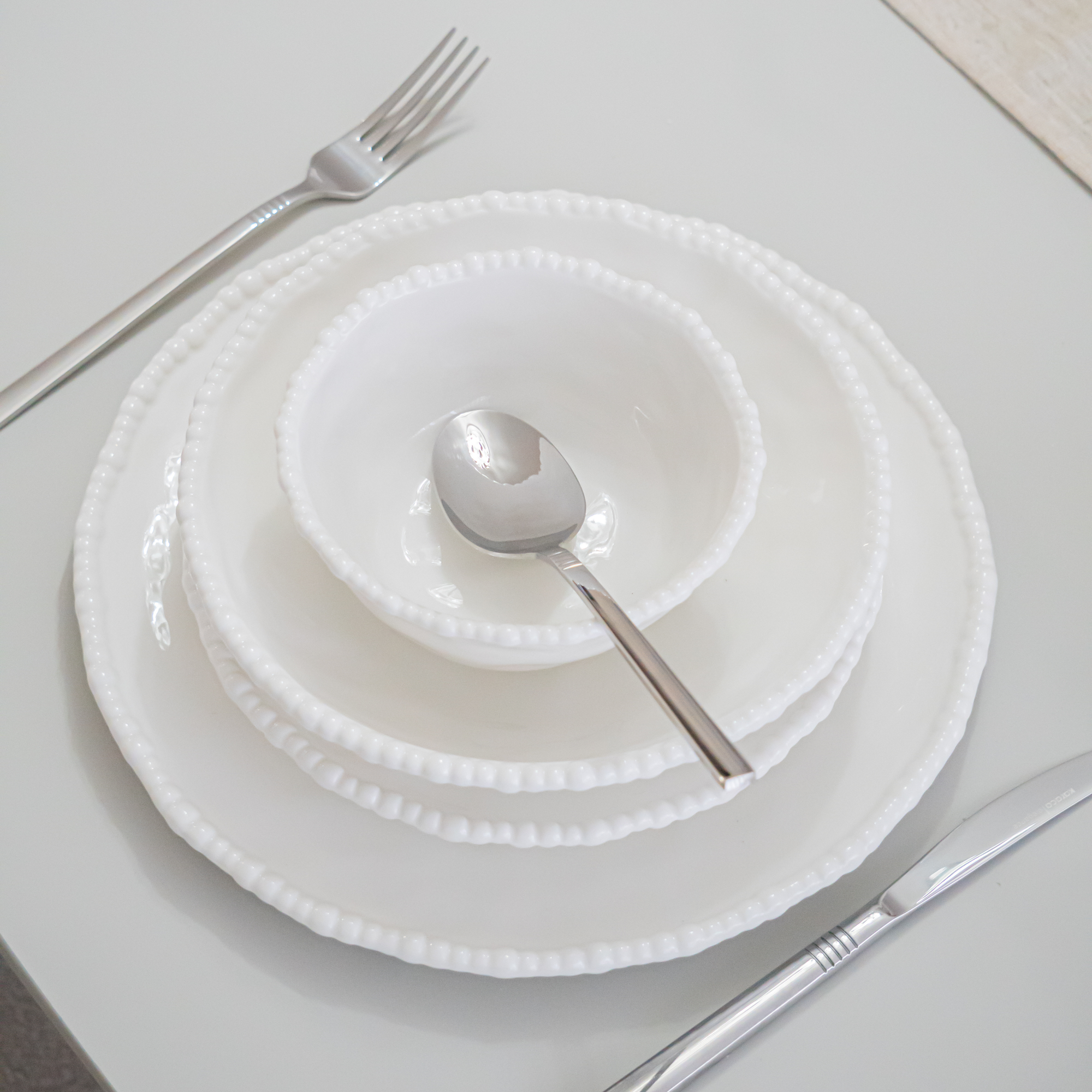 SERVICE DE TABLE PEARLY BLANC | 26 PIECES | 6 PERSONNES