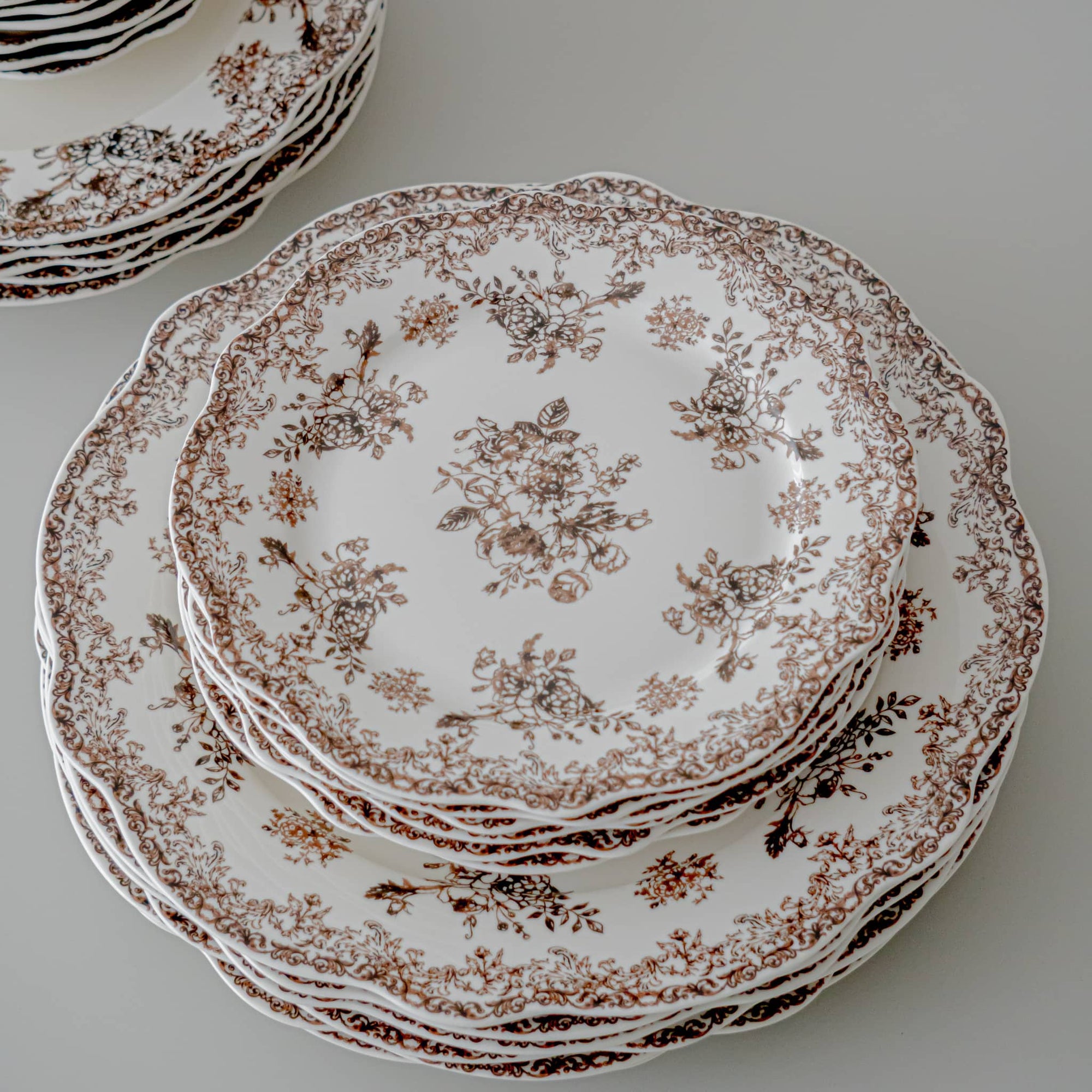 SERVICE DE TABLE VINTAGE MARRON | 25 PIECES | 6 PERSONNES